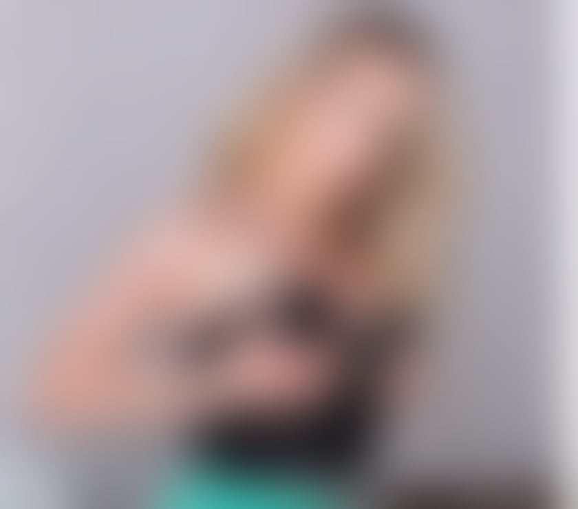 Escorts Hampshire Portsmouth - Photos for Gorgeous Sam for gentleman pleasure and satisfaction!