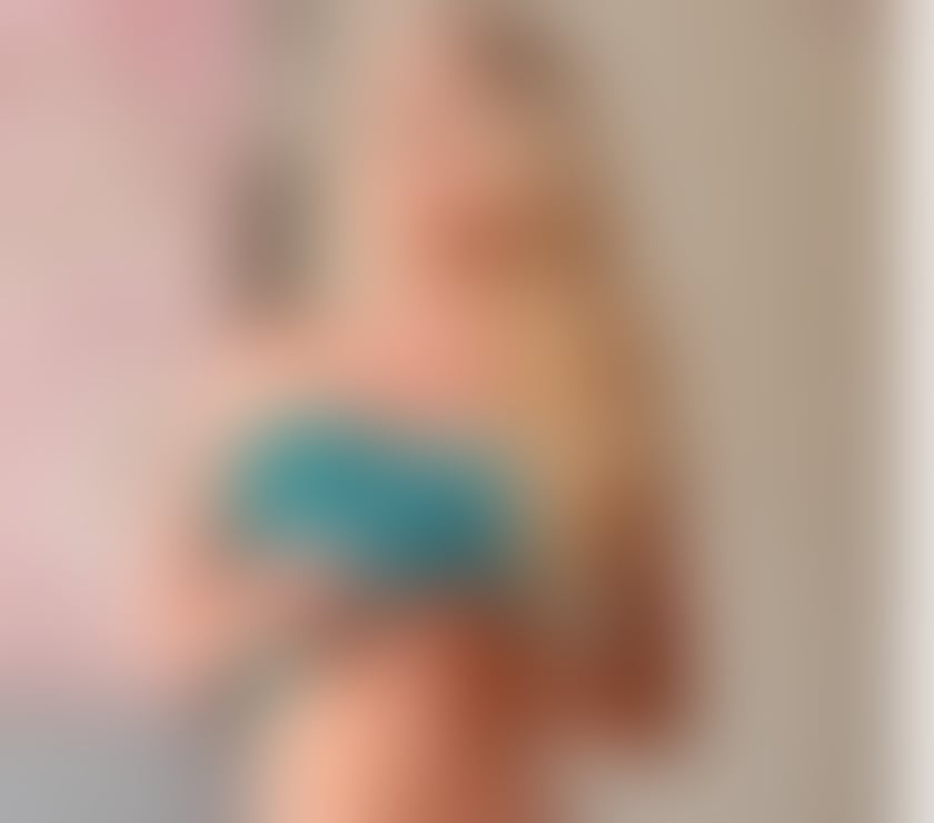 Escorts Southsea Portsmouth - Photos for Gorgeous Sam for gentleman pleasure and satisfaction!