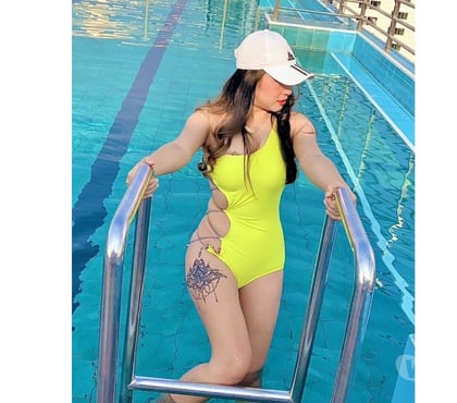 Escorts Inverness Highland - Photos for Sunny Goodservice and Goodmassage