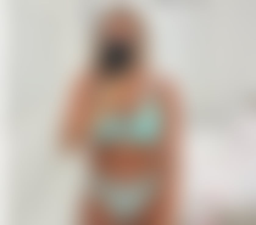 Escorts Buckinghamshire Milton Keynes - Photos for Cleo hot massage