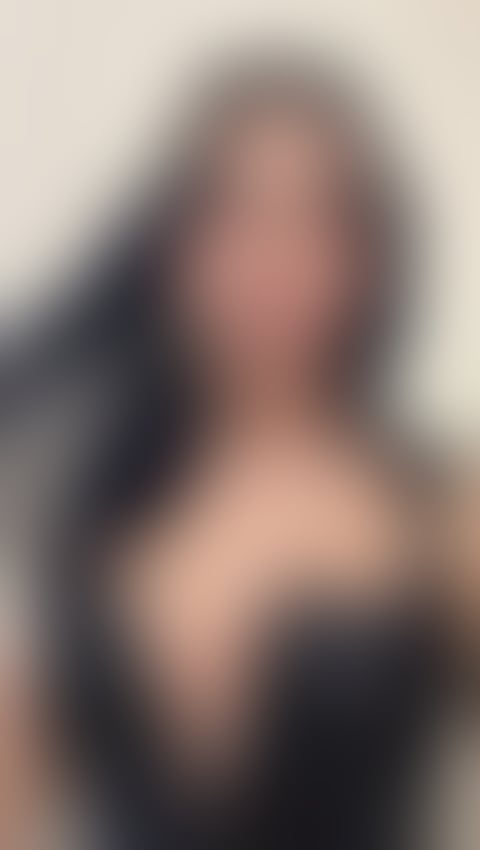 Escorts East London Canary Wharf Station - East London - 