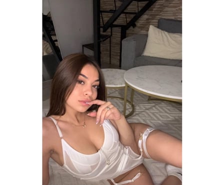 Escorts and Massages Clerkenwell Central London - Photos for Camelia 🍭HOT PARTY-GIRL🥳incal&outcal💦 TOYS