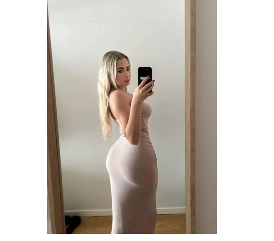 Escorts East London Bow - East London - Photos for Lily, 27 hot blonde - B2B ant tantric masseuse in E3.