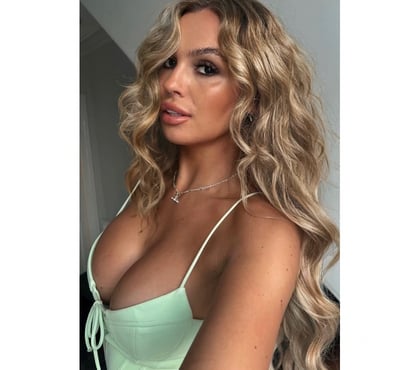 Escorts and Massages Canary Wharf East London - Photos for Tila Busty Slim 💎💯☎️ Real Girl all east