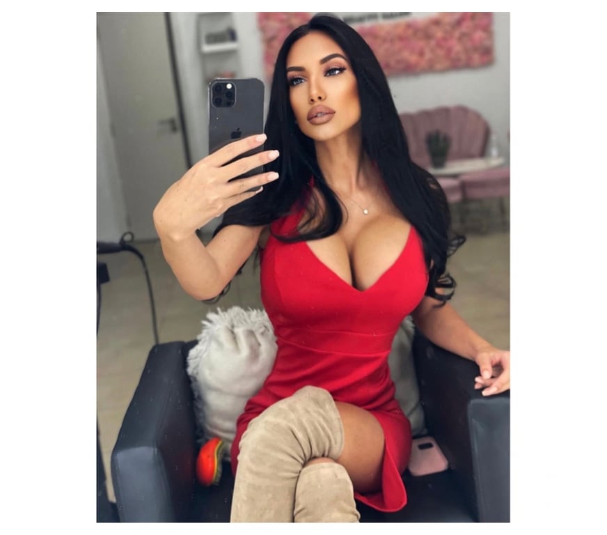 Escorts Hertfordshire St. Albans - Photos for 💥Sᴇxʏ Bʀᴜɴᴇᴛᴛᴇ 🦋🅾️UTCALL ONLY💥