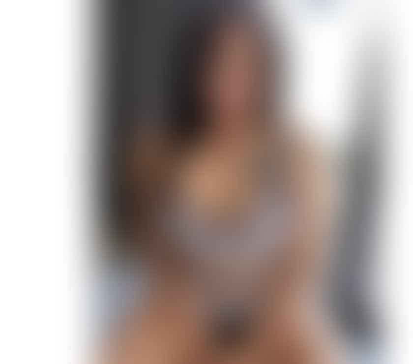 Escorts and Massages Cardiff City Centre Cardiff - Photos for DANA Thai girl xxx