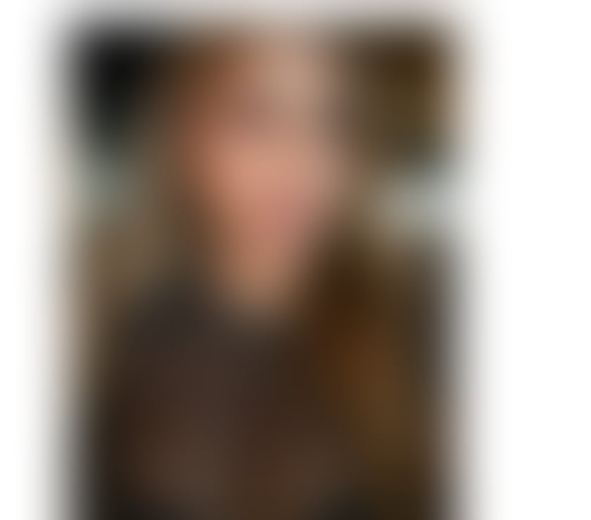 Heloo. Dear I’m Zindy Thailand 😘❤️😘