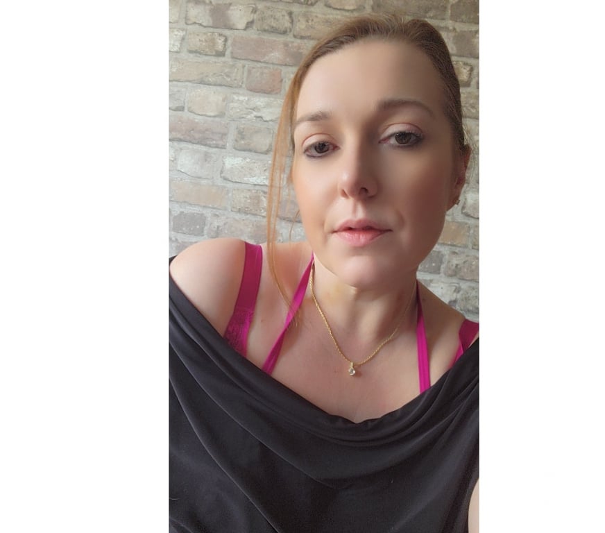 Adult Entertainment Shropshire Telford and Wrekin - Photos for 🫦 Curvy British Babe 🇬🇧 WhatsApp me Now! 🫦