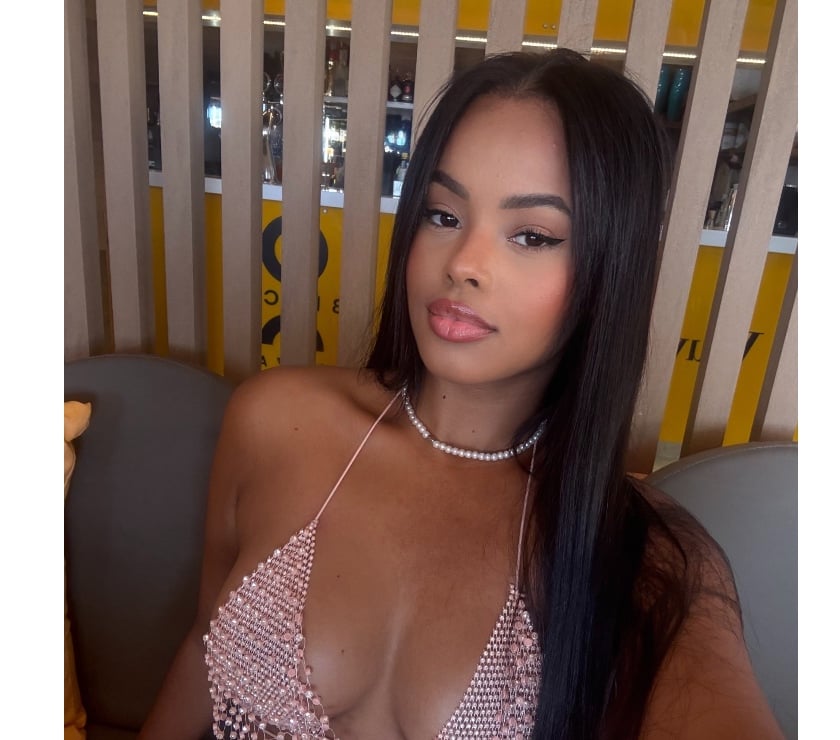 Escorts Belfast Belfast City Centre (South) - Belfast - Photos for ♥️ MIA HIGH CLASS BACK IN TOWN 🇧🇷✨