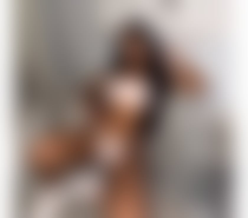 Escorts and Massages Belfast City Centre (South) Belfast - Photos for ♥️ MIA HIGH CLASS BACK IN TOWN 🇧🇷✨