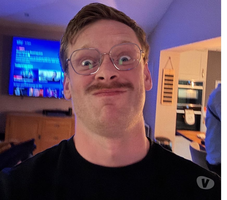  Gay massage Leicestershire Leicester - Photos for Alexander: Gay British Zookeeper