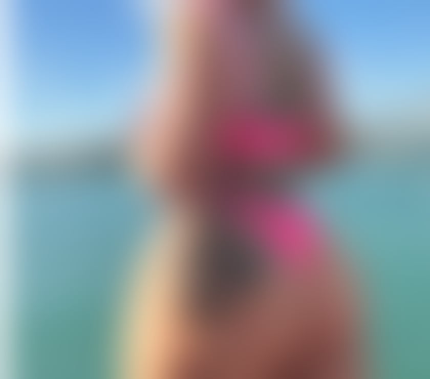 Escorts East London Havering - Photos for PARTY PINK CURVY IN ROMFORD STATION 💥