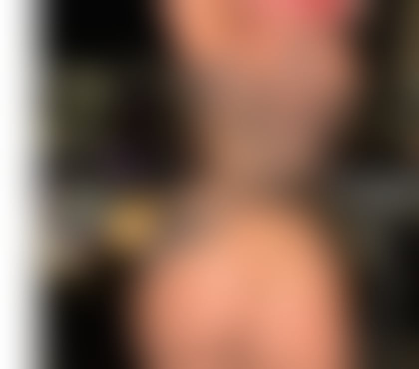 Escorts East London Havering - Photos for PARTY PINK CURVY IN ROMFORD STATION 💥