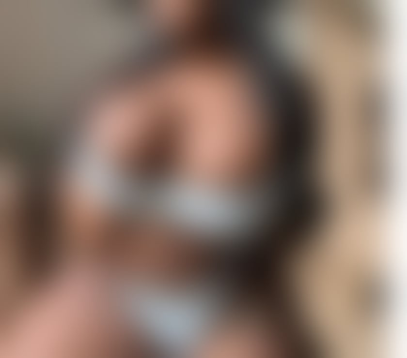 Escorts Gidea Park Havering - Photos for PARTY CURVY IN ROMFORD STATION 💥