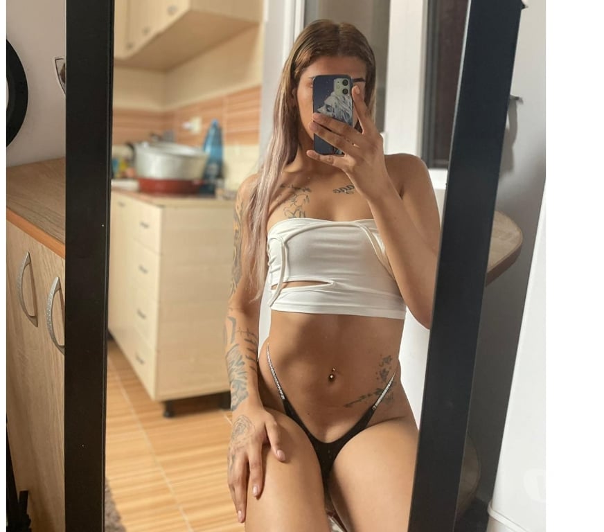 Escorts Cornwall Newquay - Cornwall - Photos for TS Aysha Brazil ♥️party ♥️ IN&OUT