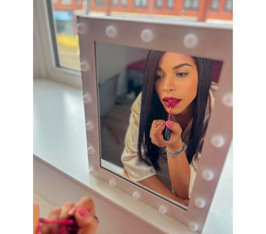 Escorts South East London Croydon - Photos for Melina Serafinn