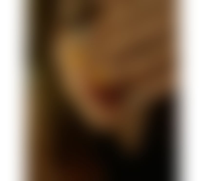 Escorts Surrey Runnymede - Photos for Couple 60 & 22 Years Old – Elegance, Discretion, and Great