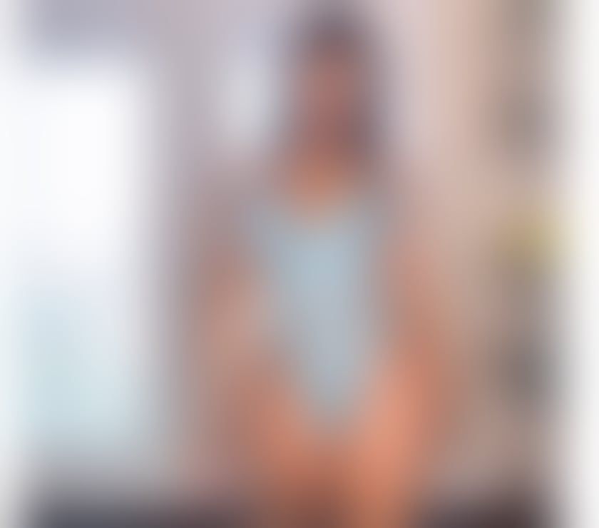 Escorts and Massages Cricklewood North West London - Photos for 🍑NEW IN TOWN🎉🎉 PARTY GIRL🍆🍑