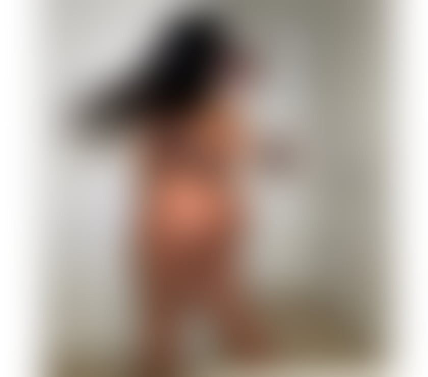 Escorts North West London Cricklewood - North West London - Photos for 🍑NEW IN TOWN🎉🎉 PARTY GIRL🍆🍑