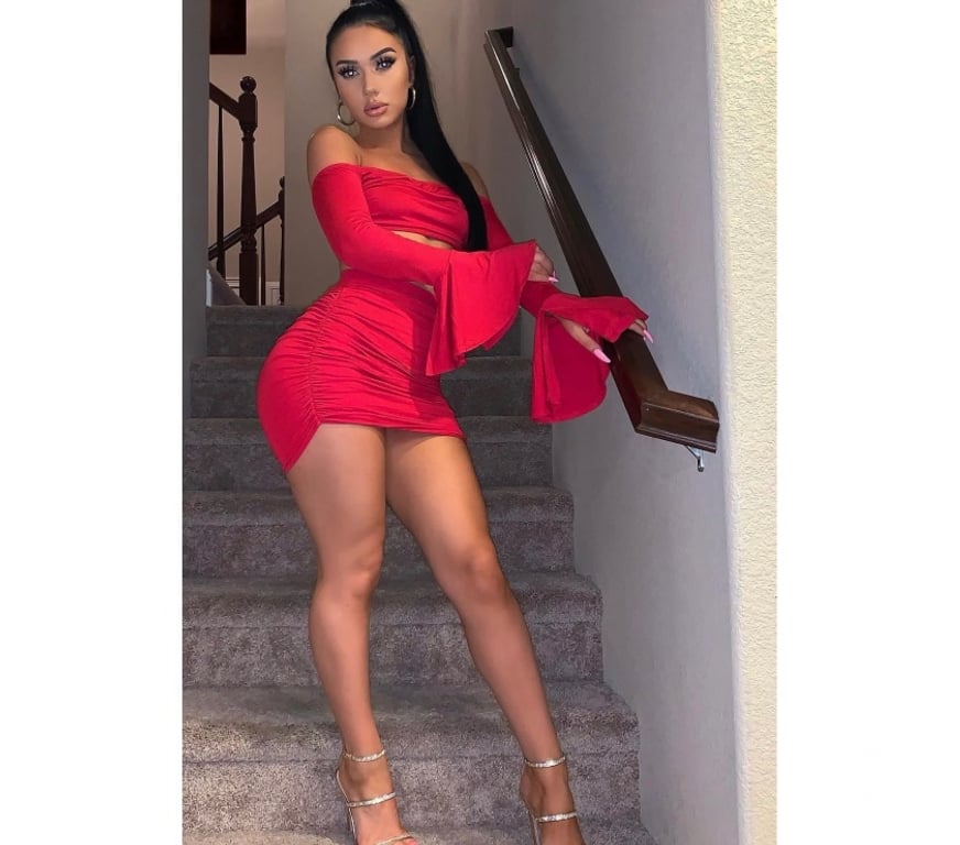 Escorts West Sussex Crawley - Photos for 🔥 New in town • Only outcall • 100% real 🔥