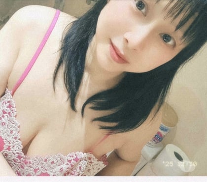 Escorts Tooting Bec South West London - Photos for My name is BettyLa from Hong Kong.i the best massage