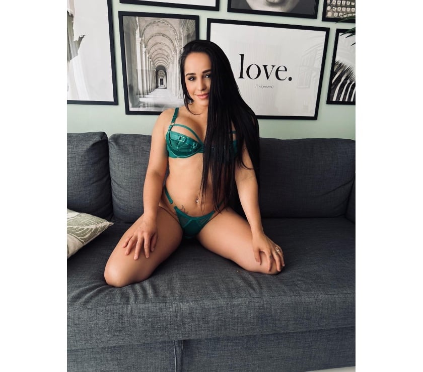 Escorts and Massages Morden Merton - Photos for SAMANTHA NEW BRAZILIAN PARTY GIRL😈🍻OWO&CIM&KISS