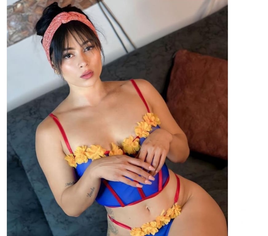 Escorts South West London Sutton - Photos for DOMINATED GIRL🌶️ IF YOU ARE CURIOUS TRY IT 🍑