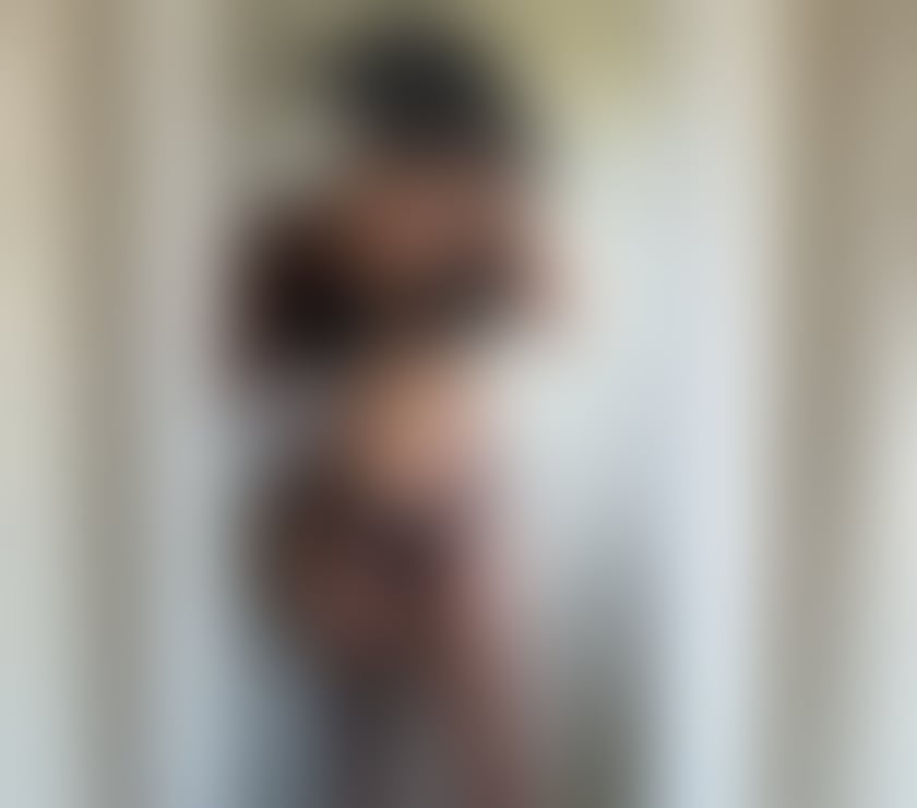 Escorts Canary Wharf East London - Photos for 🇲🇦 🇵🇰 British Moroccan Pakistani Latina