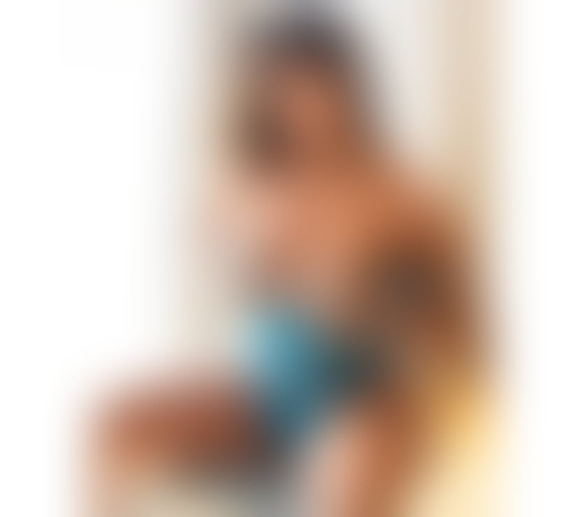  Escorts Slough Town Centre Slough - Photos for Ana brazilian hot 👅🥂🍾💥