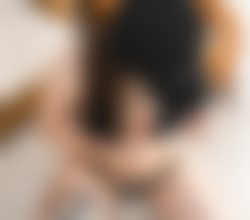 Escorts South East London Greenwich - DLR Station - South East London - Photos for LAURA ALICE PARTY GIRL 🥳🎉 THE QUEEN OF BJ