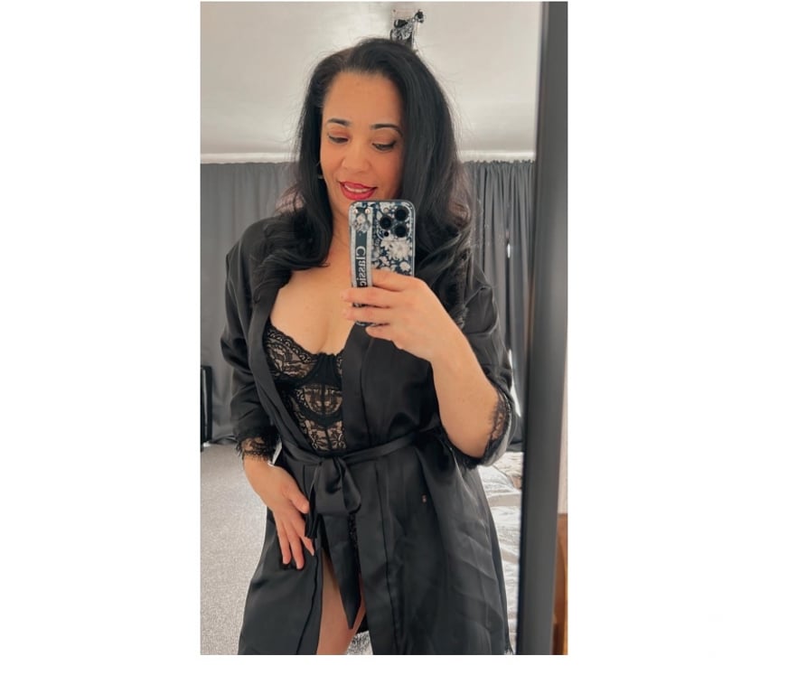 Escorts South West London Sutton - Photos for 🍒🍒Deslumbrante Gabi🍒🍒