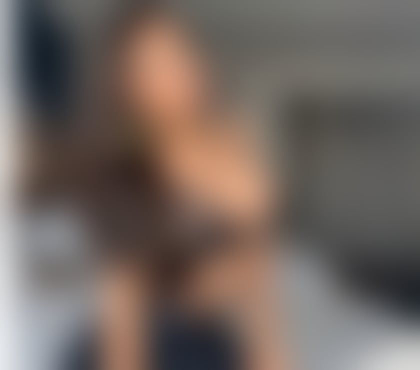 Trans Escorts West Yorkshire Leeds - Photos for ISABELLA ARGENTINA🇦🇷Visiting LEEDS 15 to 22 December