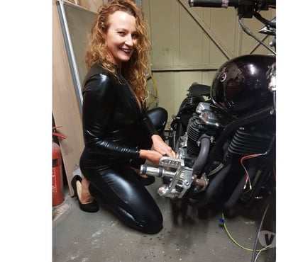 Escorts and Massages Old Street East London - Photos for LIVE PORN, TEASE, BLOW & GO WITH GREEDY WIFE RAQUEL