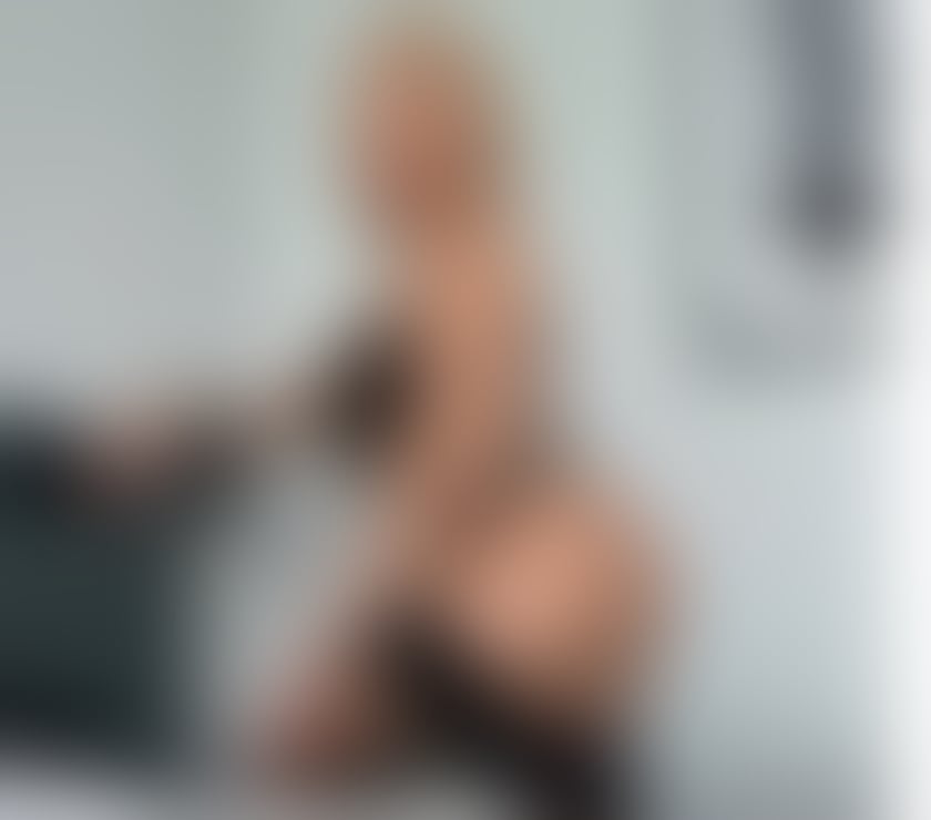 Escorts Cheshire West and Chester Chester - Cheshire West and Chester - Photos for Baby KIM New girl in town for you