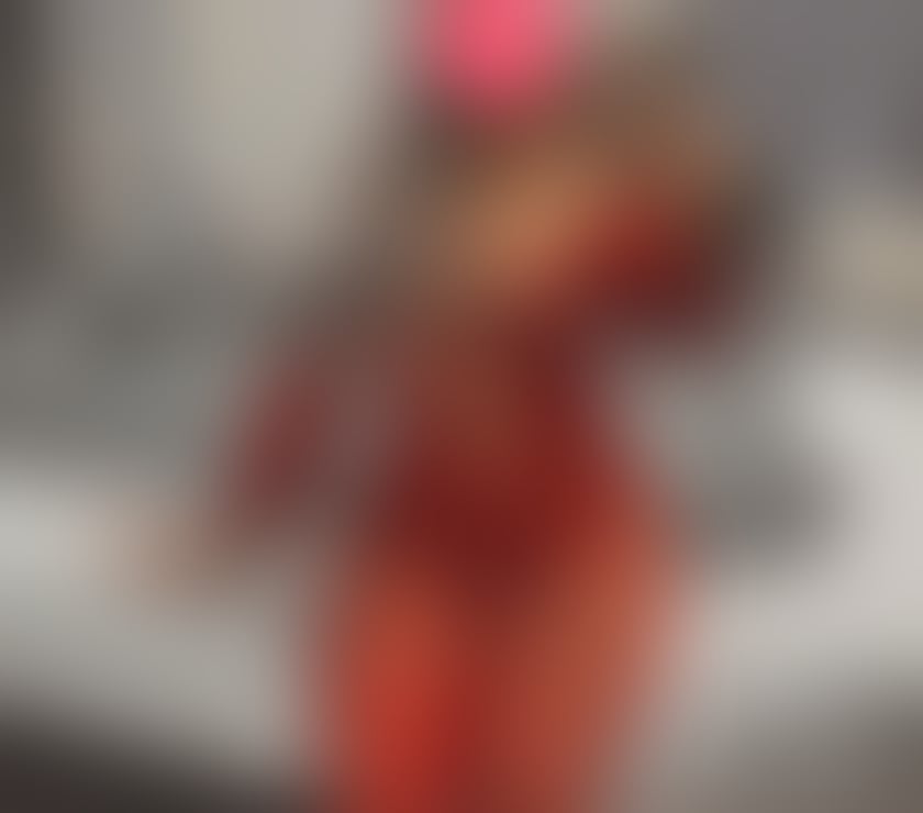 Escorts Cornwall Newquay - Cornwall - Photos for Larisa luxury escort ♥️ready for you♥️