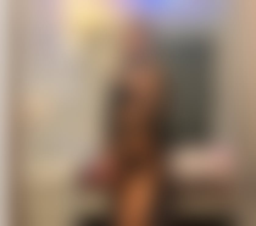 Escorts West Midlands Dudley - Photos for Thai Ladyboy in Dudley only 5 days Here.