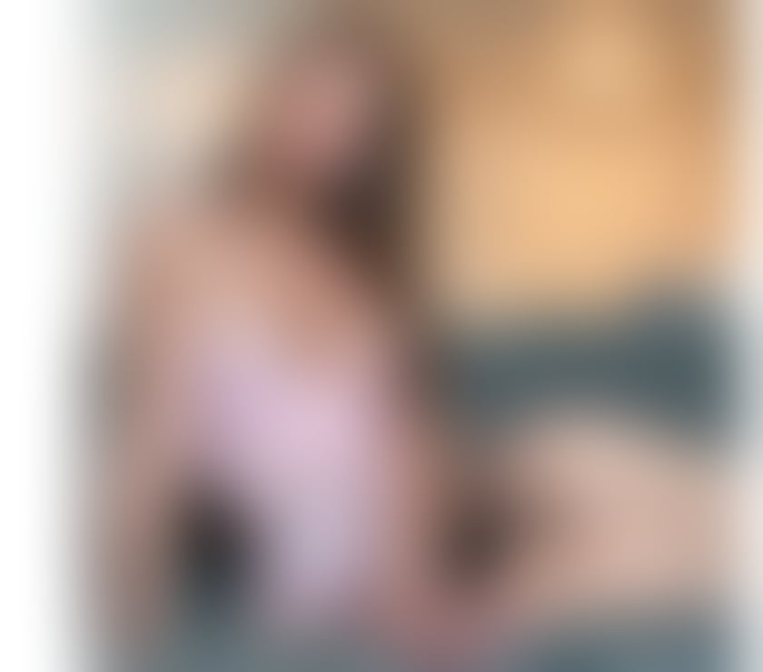 Escorts West Midlands Dudley - Photos for Thai Ladyboy in Dudley only 5 days Here.