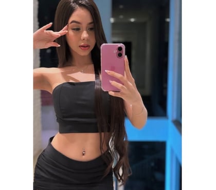 Escorts Canary Wharf East London - Photos for ☎️STUNNING KIM ☎️CANARY WHARF ☎️