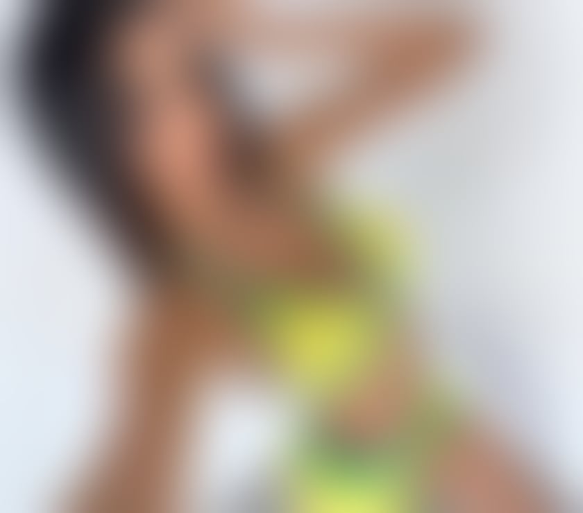 Escorts Sheffield City Centre Sheffield - Photos for 🌺🔥**Rebecca New hottie🔥 in Town **🔥🪷