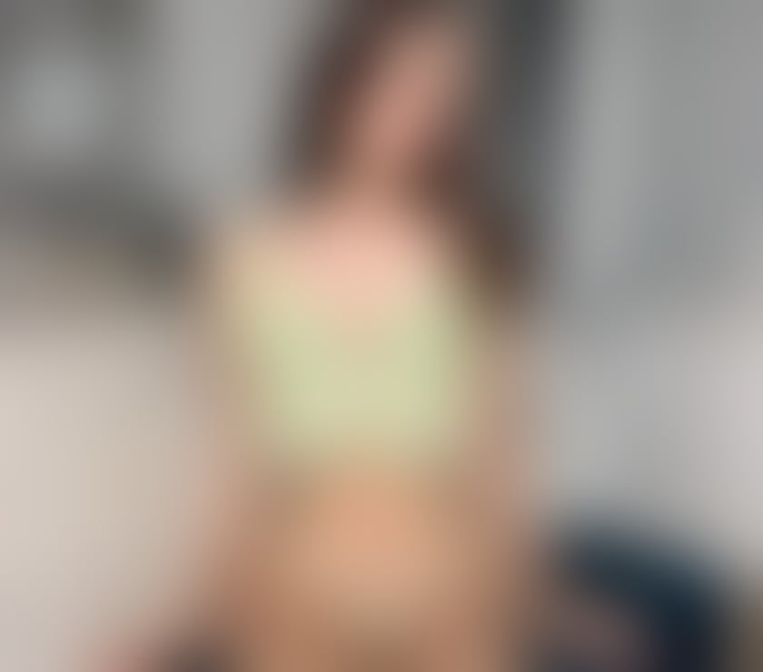 Escorts South Yorkshire Sheffield - Photos for 🌺🔥**Rebecca New hottie🔥 in Town **🔥🪷