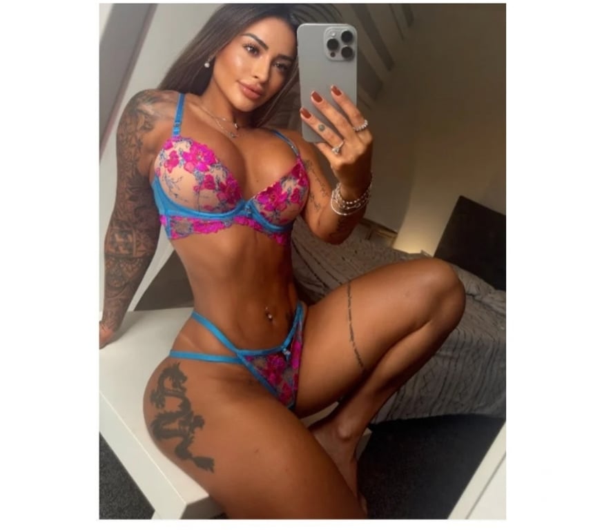 Escorts Buckinghamshire High Wycombe - Buckinghamshire - Photos for NOUGHTY & HOT🔞PARTY 💦OWO , A LEVEL'S