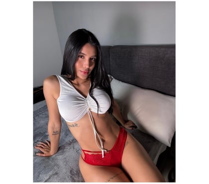 Photos for SKINNY BELA NEW IN THE UK💖