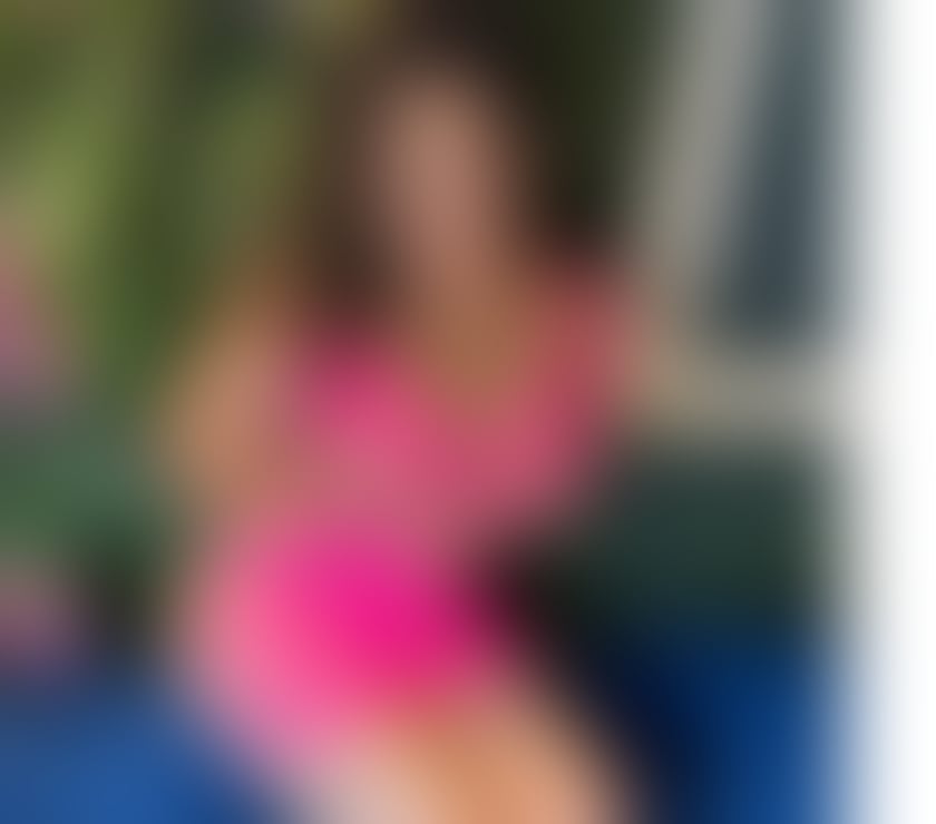 Escorts Stratford-Upon-Avon Stratford-on-Avon - Photos for BEAUTY JULIE✨ A PEPPER🌶️PARTY GIRL🥳