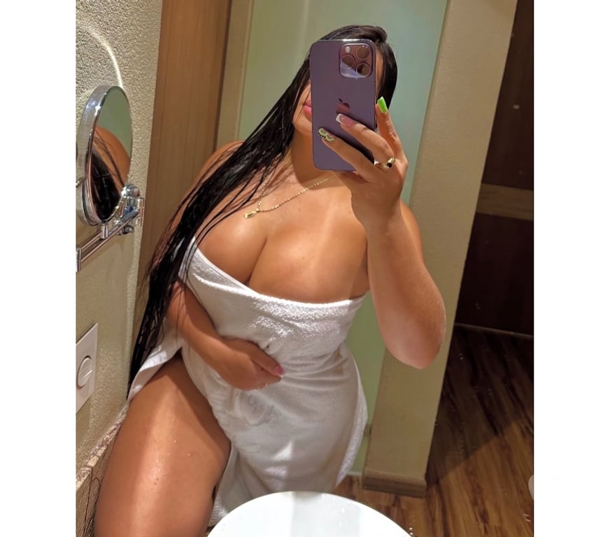 Escorts Kent Gravesham - Photos for 🍑🔥 COLOMBIAN NEW IN GRAVESEND 🔥🍑🍆