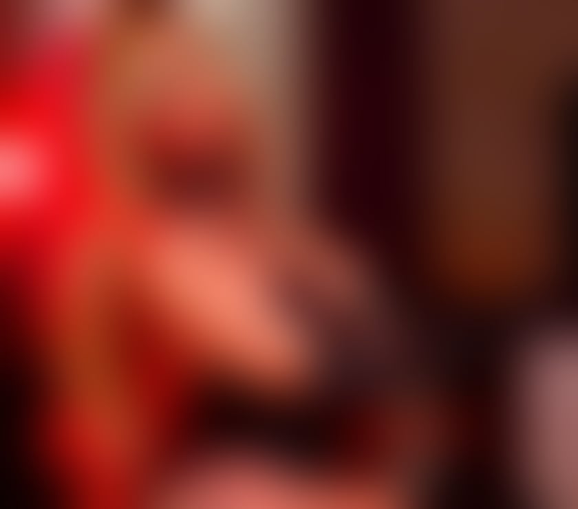 Trans Escorts Slough Slough Town Centre - Slough - Photos for For me, the night is a source of confusion!