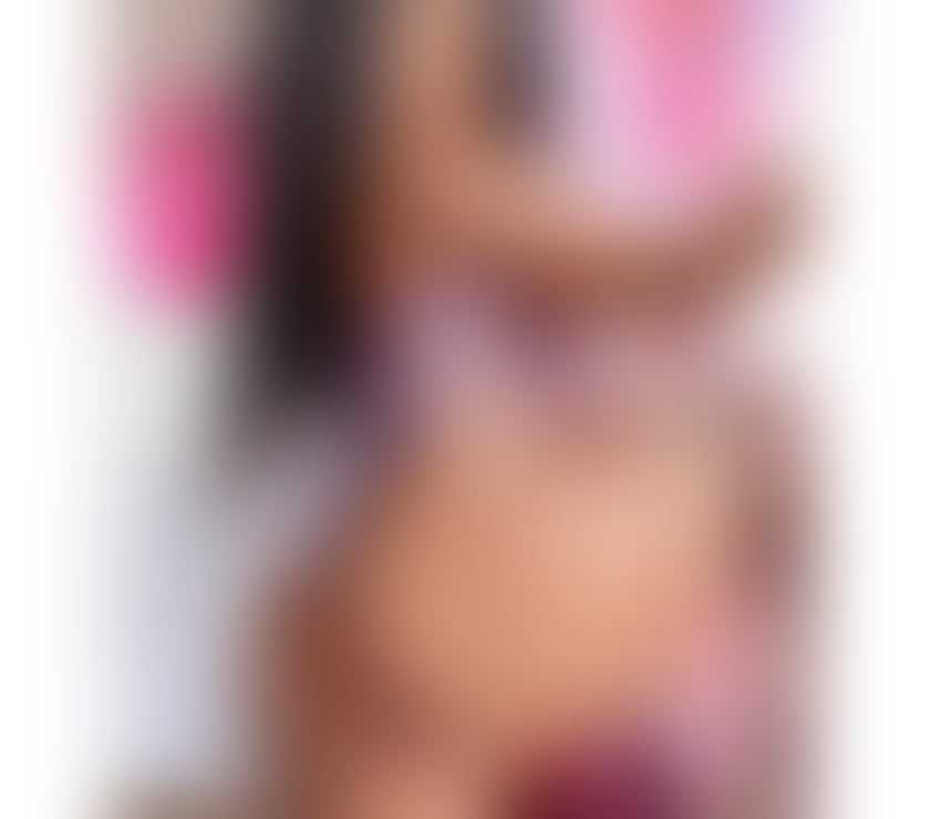 Horny Latina ROSE!🍑