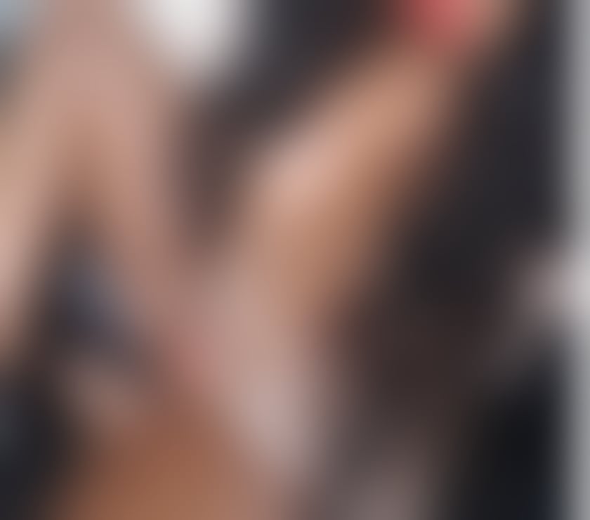 Escorts Tyne and Wear Sunderland - Photos for Allure K Busty Elegant Mature Sexy Lady