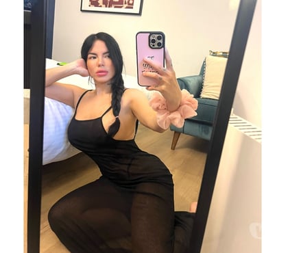 Photos for Candy Latina girl 🥵 party 🎉 no rush