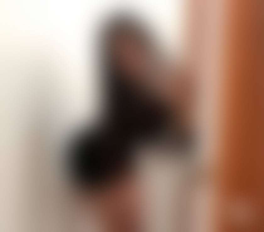 Escorts West Yorkshire Leeds - Photos for ALICE i want love with you call me plsss🥰 I'm new