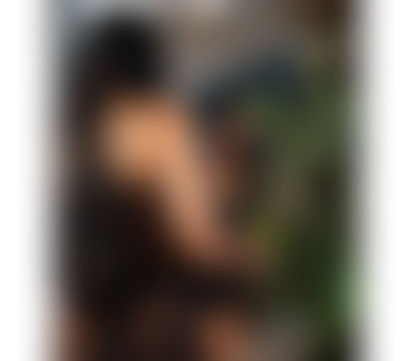 Escorts and Massages Sheffield City Centre Sheffield - Photos for Julhy NEW IN TOWN ❤️‍🔥💯 FESTIVE GIRL.